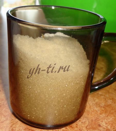 В стакане 6 ст. ложек сахара + 2 ст. ложки соли